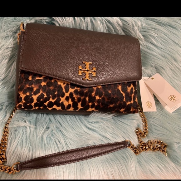 Tory Burch Kira Mixed-materials Small Convertible - Picture 7 of 9